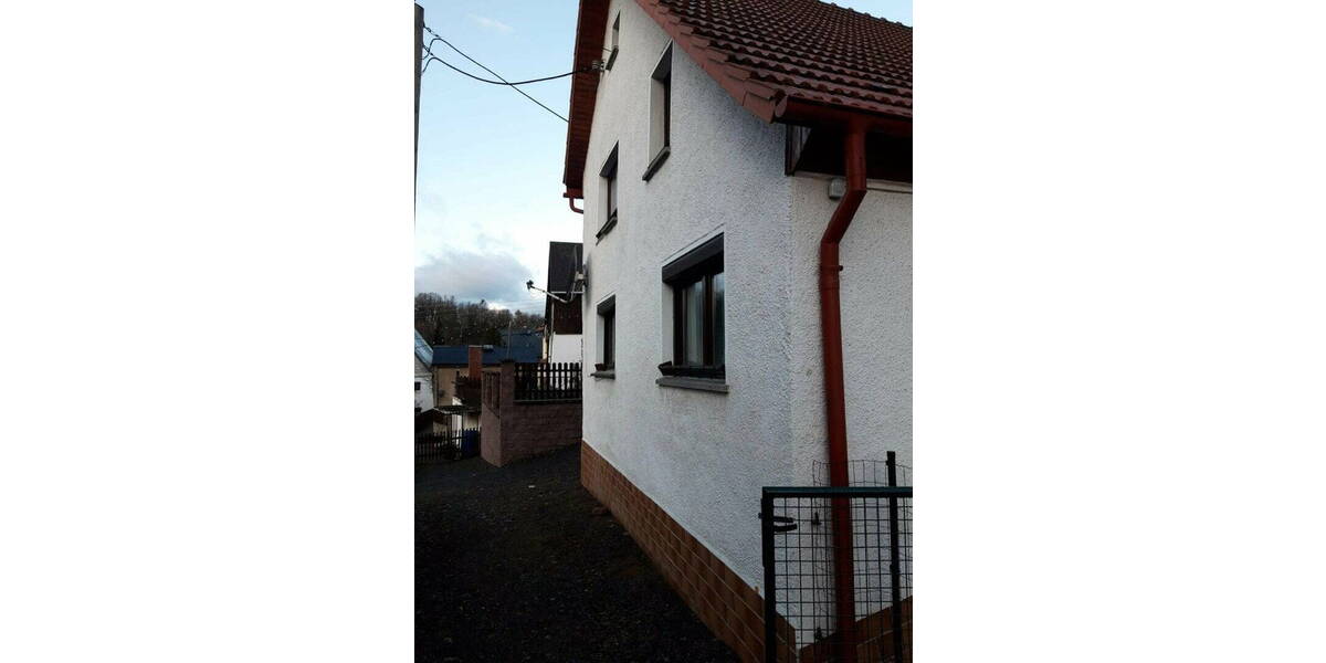 Einfamilienhaus Großschirma Großvoigtsberg - 3 Zimmer, 90 m&sup2;, 450&euro; | Angebot:26377352