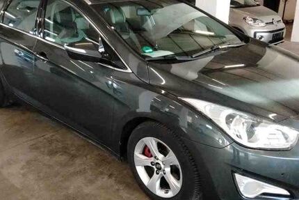 Hyundai i40 200.000 km 6.395 &euro; Tirpersdorf 08606
