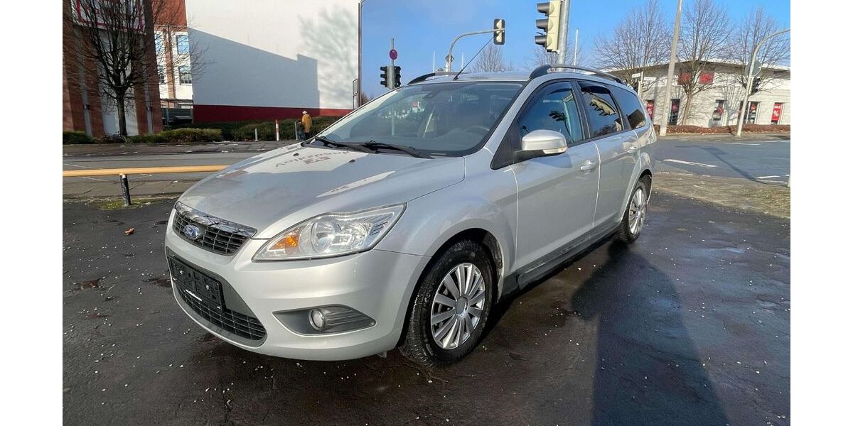 Ford Focus 147.000 km 3.290 &euro; Herford 32049