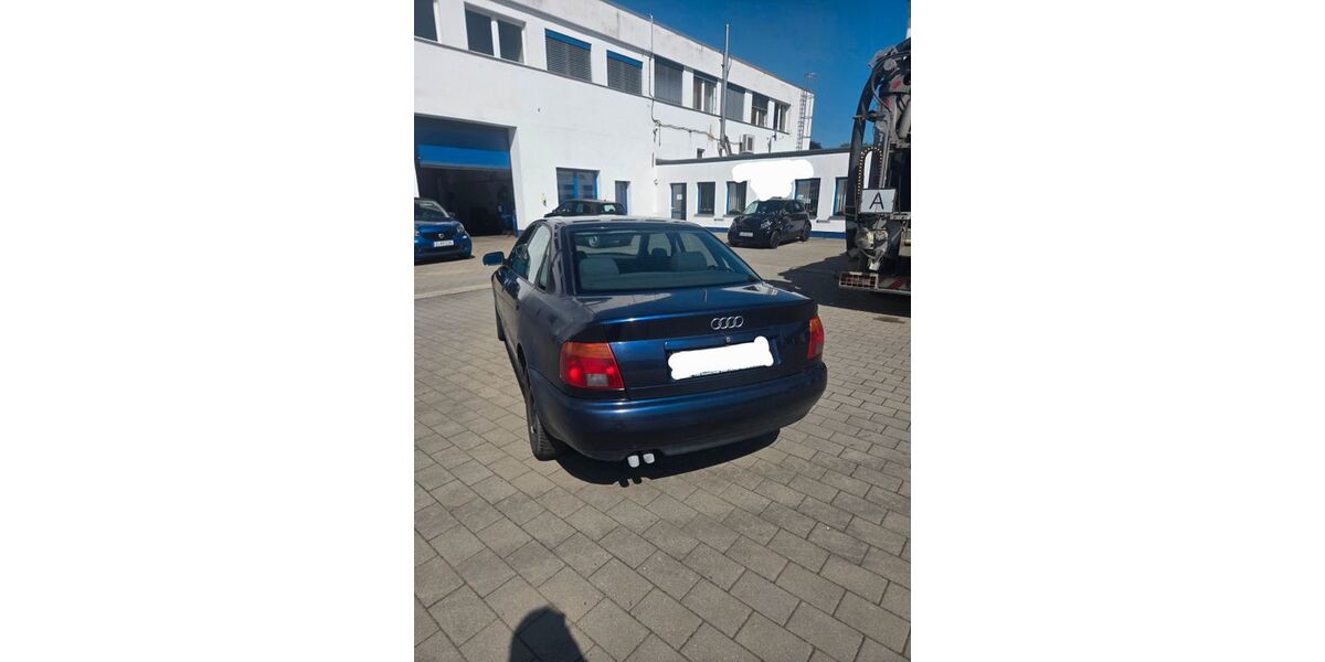 Audi A4 350.000 km 850 &euro; Zwickau 08066