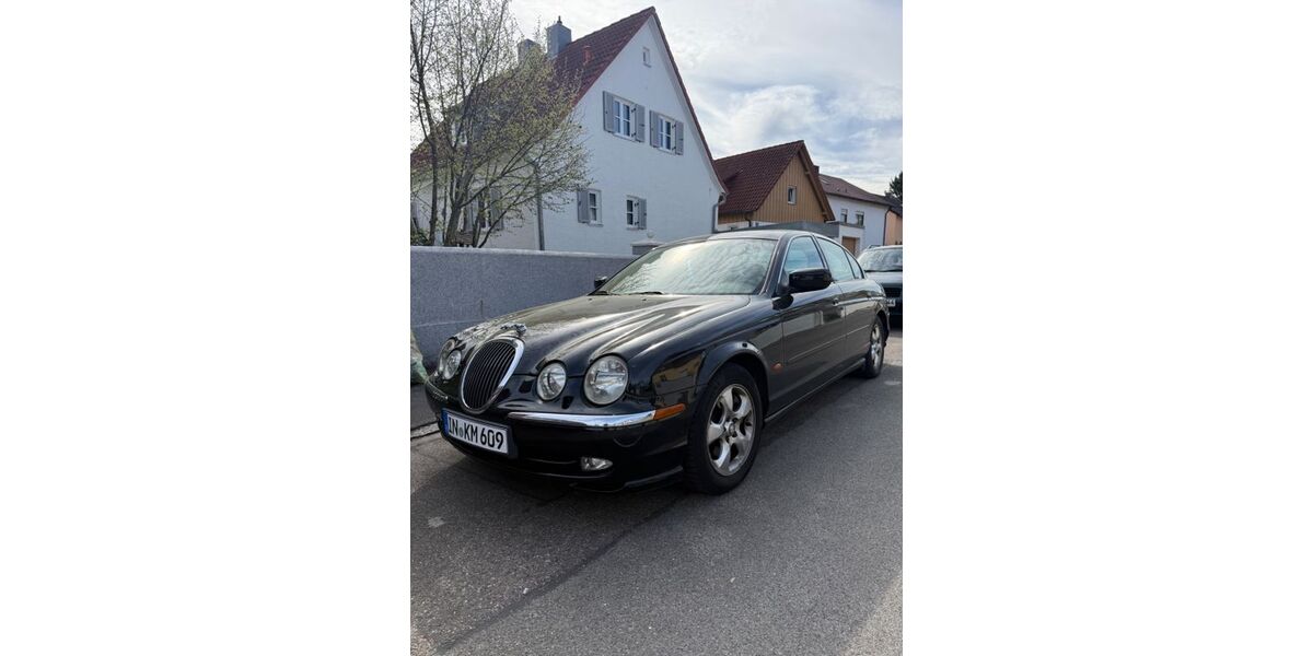 Jaguar S-Type 260.000 km 2.000 &euro; Neuburg Donau 86633