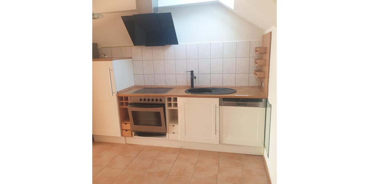 Dachgeschoßwohnung Wedemark - 3 Zimmer, 120 m&sup2;, 980&euro; | Angebot:25417215