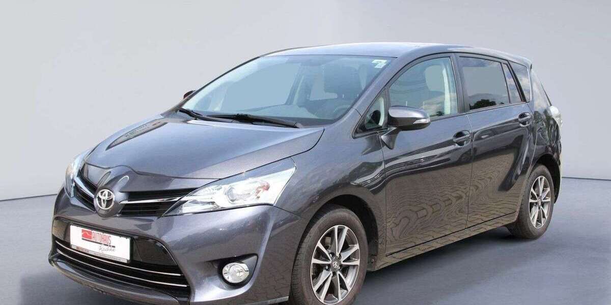 Toyota Verso 88.400 km 10.990 &euro; Wittgensdorf 09228