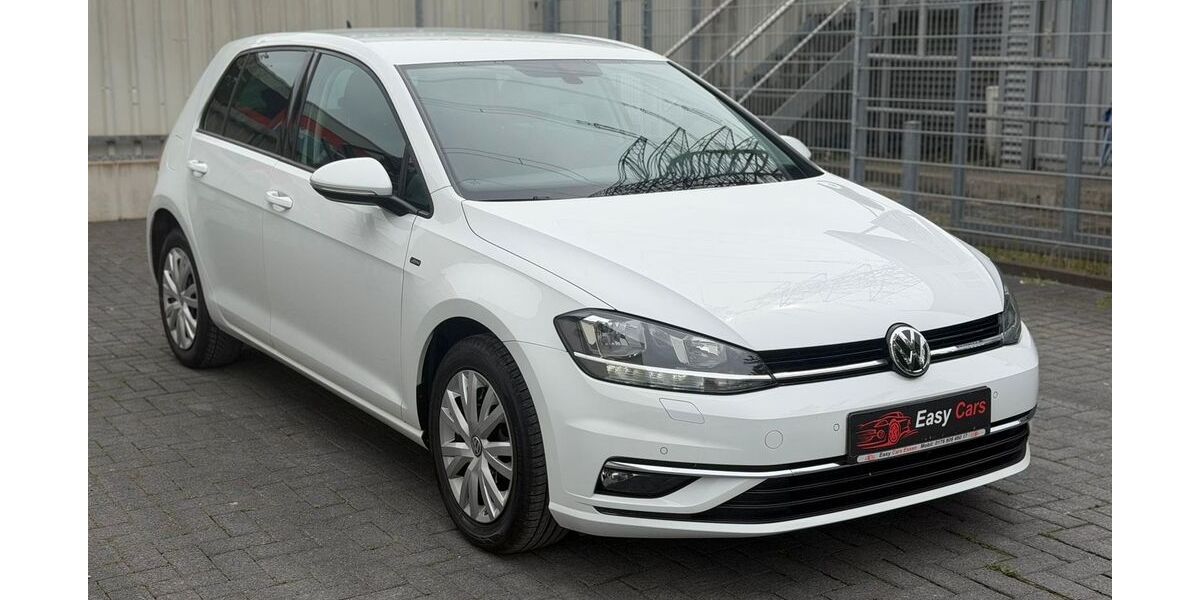 VW Golf 97.000 km 12.600 &euro; Essen 45329