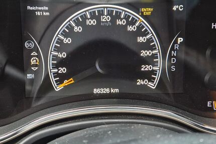 Jeep Grand Cherokee 86.326 km 22.000 € Leichlingen 42799