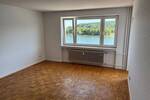 Rheinpromenade! Renovierte 4-Zimmerwohnung mit schickem Duschbad und Loggia