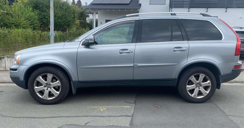 Volvo XC90 185.664 km 14.995 € Asslar 35614
