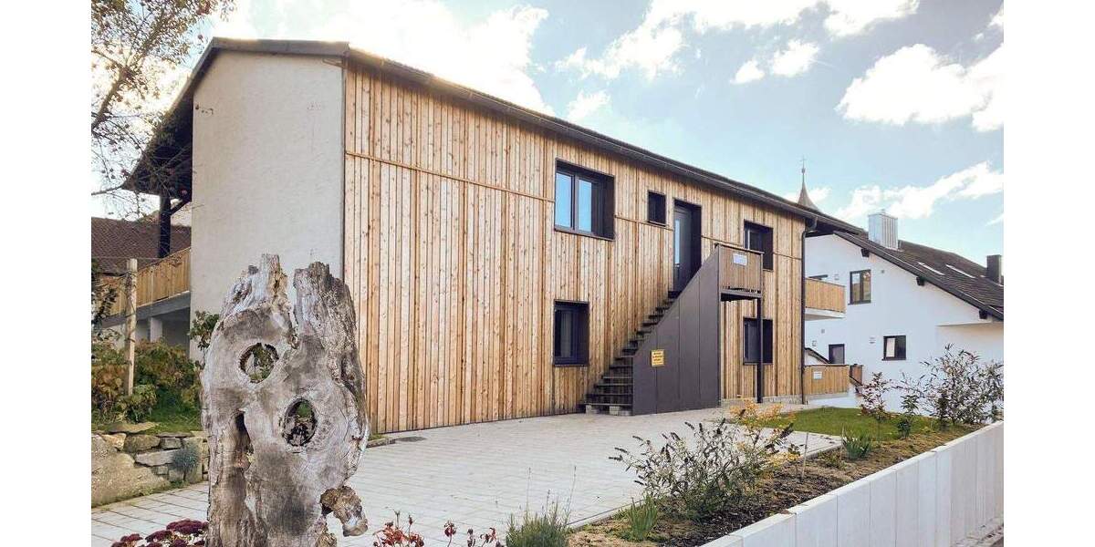 Kernsaniertes Zweifamilienhaus im Herzen des Bayerischen Waldes 1 zimmer