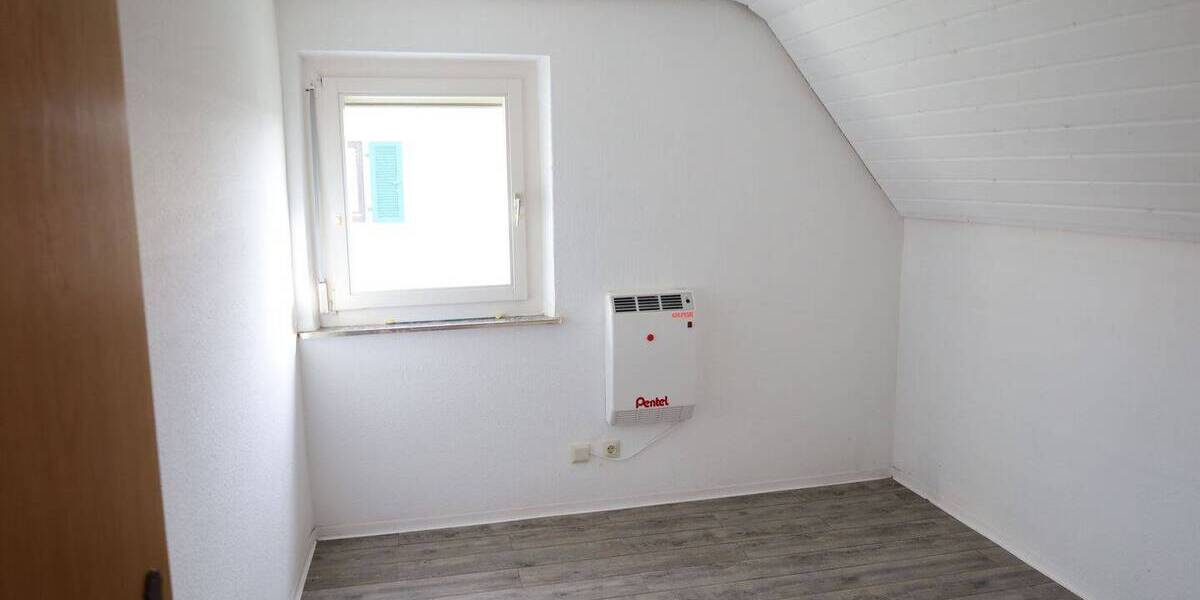 Einfamilienhaus Balingen - 6 Zimmer, 107 m&sup2;, 296.000&euro; | Angebot:26695621