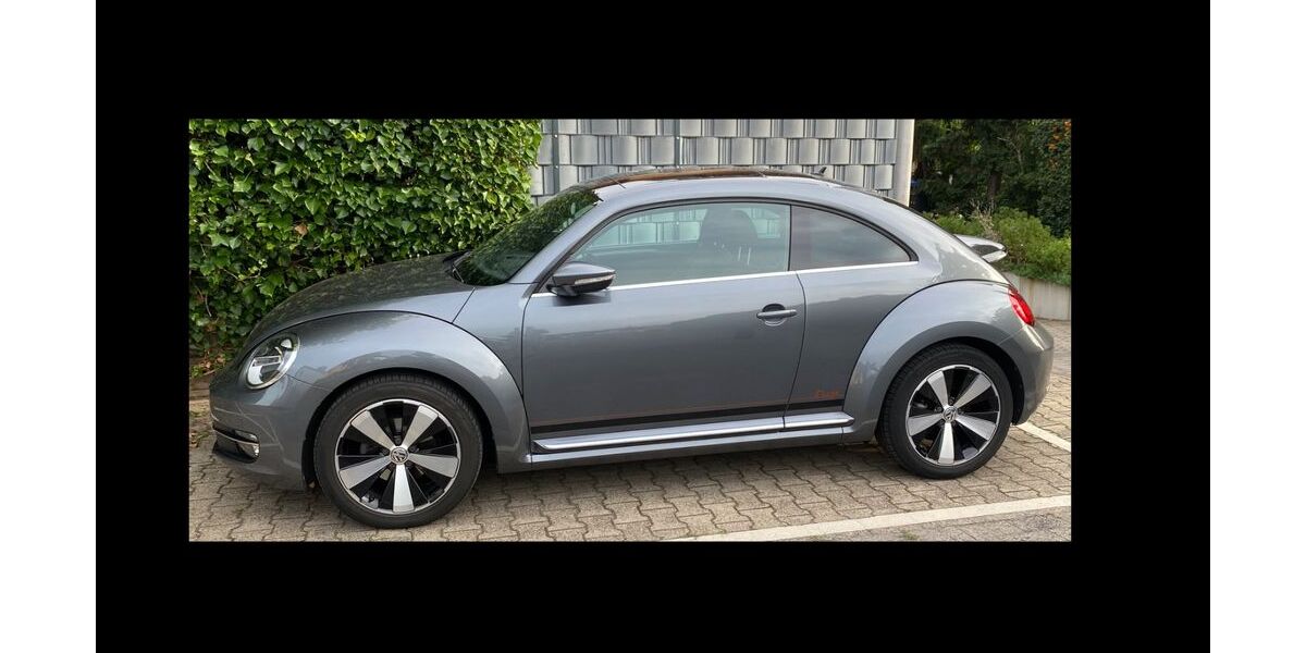 VW Beetle 121.000 km 9.300 &euro; Hamm 59071