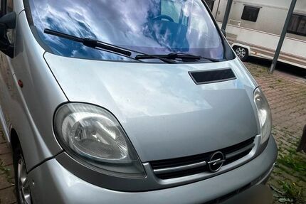 Opel Vivaro 257.280 km 5.500 &euro; Hohenstein 99755