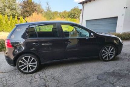 VW Golf 249.000 km 3.200 &euro; Hauzenberg 94051