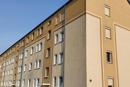 Wohnung Crimmitschau - 3 Zimmer, 58 m&sup2;, 406&euro; | Angebot:26096788