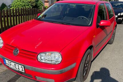 VW Golf 187.000 km 1.500 &euro; Lichtenfels 96215