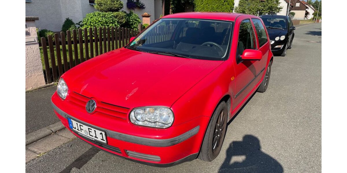 VW Golf 187.000 km 1.500 &euro; Lichtenfels 96215
