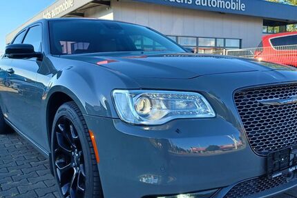 Chrysler 300C 97.070 km 28.990 &euro; Augsburg 86165