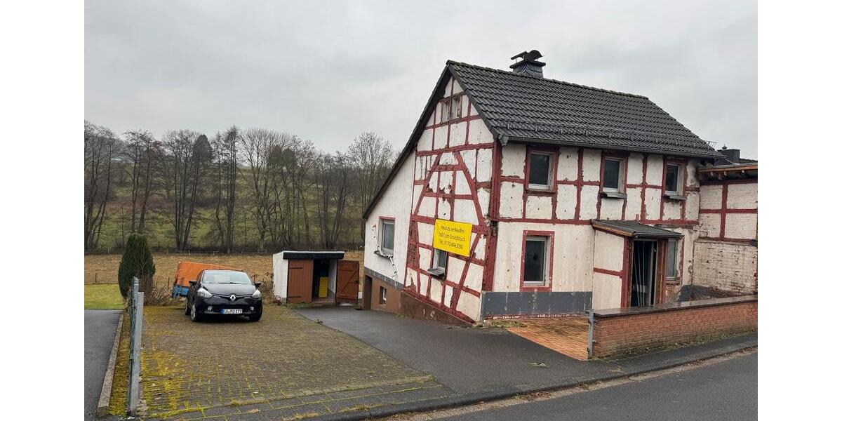 Einfamilienhaus Kall - 8 Zimmer, 20 m&sup2;, 75.000&euro; | Angebot:26680325