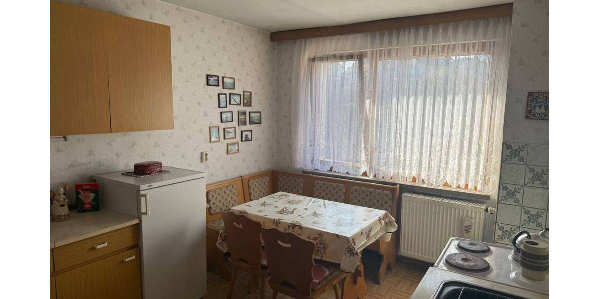 Mehrfamilienhaus, Wohnhaus Bad Salzungen Kloster - 6 Zimmer, 143 m&sup2;, 79.900&euro; | Angebot:25803058