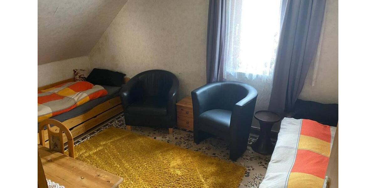 Mehrfamilienhaus, Wohnhaus Geratal - 10 Zimmer, 200 m&sup2;, 129.000&euro; | Angebot:27110878