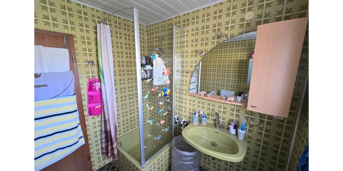 Mehrfamilienhaus, Wohnhaus Wehretal - 11 Zimmer, 199 m&sup2;, 248.000&euro; | Angebot:26963251