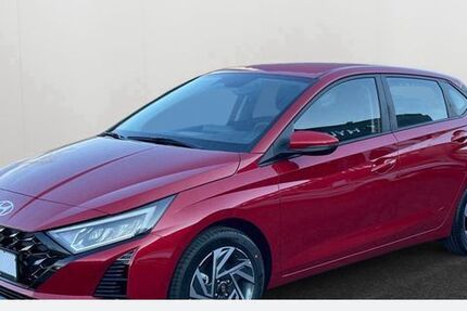 Hyundai i20 24.368 km 16.490 &euro; Lüdinghausen 59348