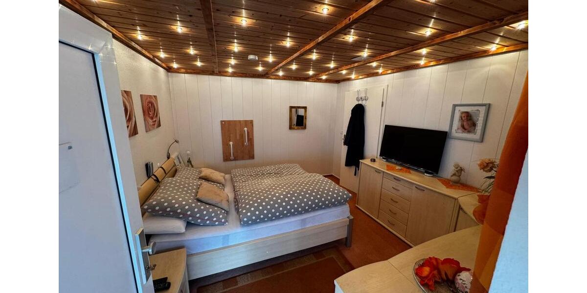 Bungalow Bad Segeberg - 9 Zimmer, 189 m&sup2;, 2.090&euro; | Angebot:26660091