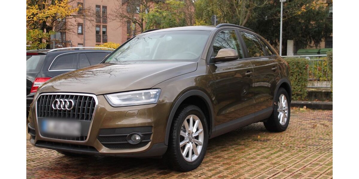 Audi Q3 82.000 km 15.300 &euro; Stuttgart 70435