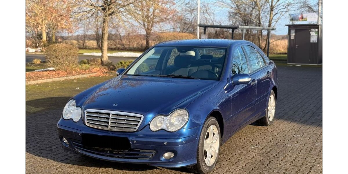 Mercedes-Benz C 200 334.876 km 2.490 &euro; Neustadt 31535
