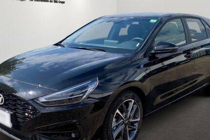 Hyundai i30 13.900 km 21.990 &euro; Karlsruhe 76187
