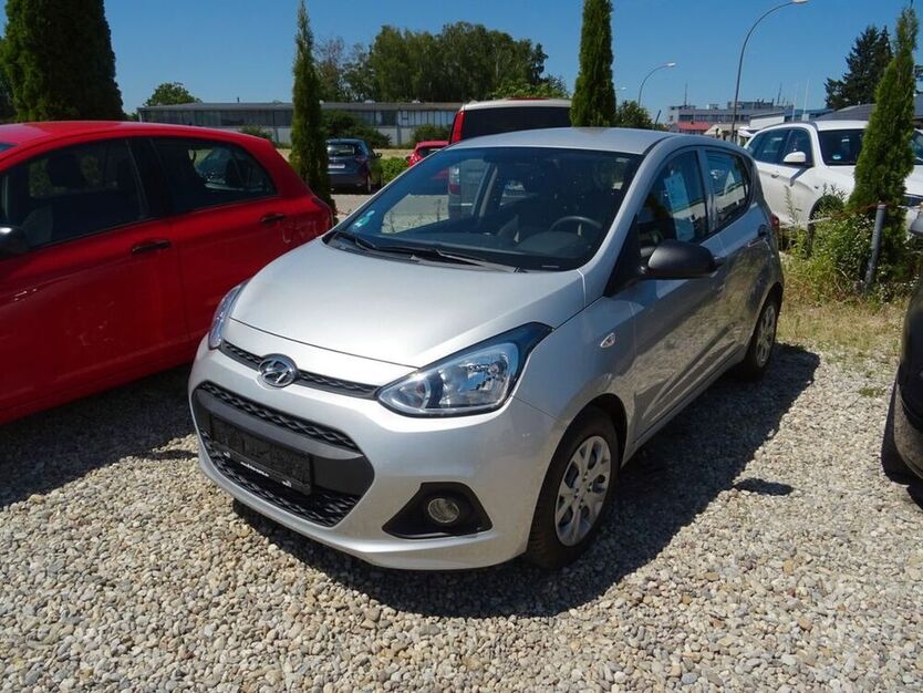 i10