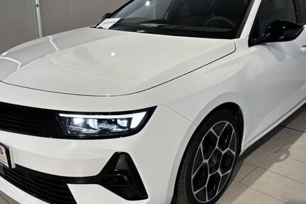 Opel Astra 11.366 km 25.390 &euro; Wilhelmshaven 26389