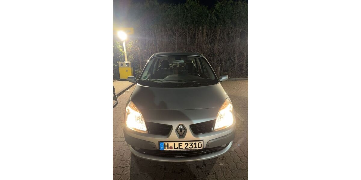 Renault Scenic 22.000 km 5.000 &euro; Hannover 30539