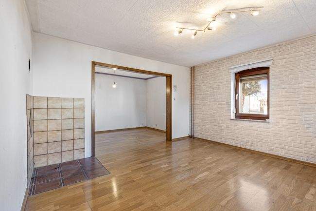 Einfamilienhaus Aßlar - 4 Zimmer, 116 m&sup2;, 210.000&euro; | Angebot:25662040