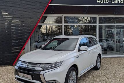 Mitsubishi Plug-in Hybrid Outlander 58.862 km 25.490 &euro; Regensburg 93055
