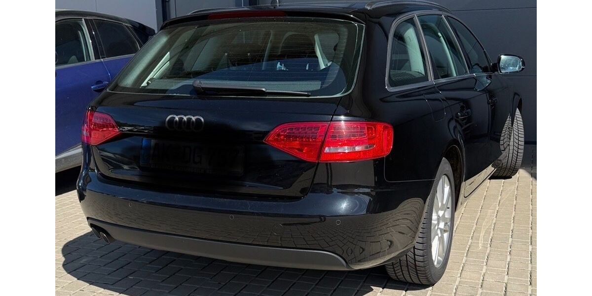 Audi A4 92.000 km 11.900 &euro; Forstmehren 57635