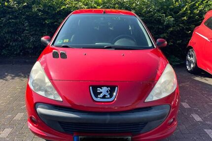 Peugeot 206 157.000 km 1.350 &euro; Köln 50765