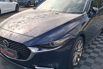Mazda 3 52.570 km 17.490 &euro; Altendiez 65624
