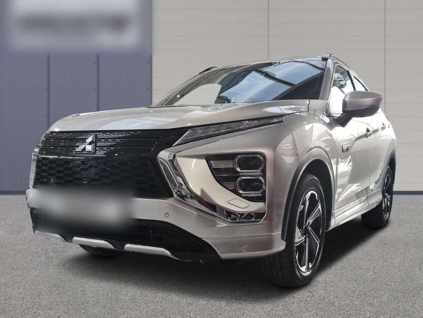 Mitsubishi Eclipse Cross 7.279 km 28.990 € Grünwald 82031