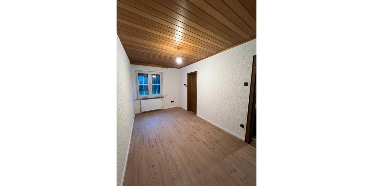 Doppelhaushälfte Kirchlengern - 6 Zimmer, 75 m&sup2;, 1.270&euro; | Angebot:26020628