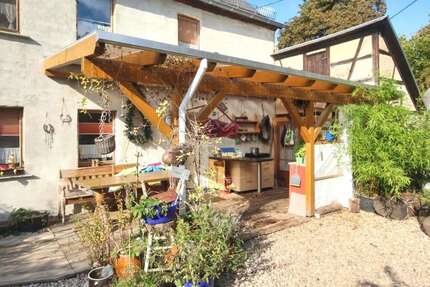 Haus zum Kaufen in Mohlsdorf-Teichwolframsdorf 89.500 € 95 m² 3 zimmer