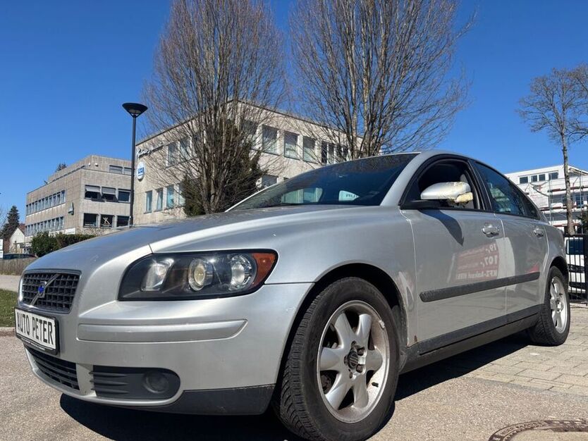 S40