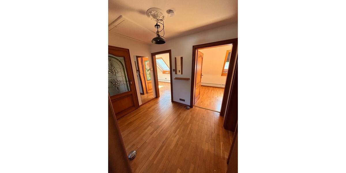 Dachgeschoßwohnung Zweibrücken - 3 Zimmer, 55 m&sup2;, 500&euro; | Angebot:26384596
