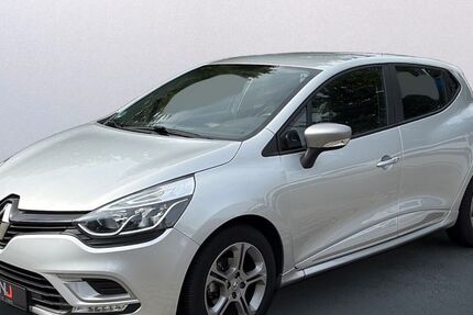 Renault Clio 33.000 km 10.900 &euro; Niederelbert 56412