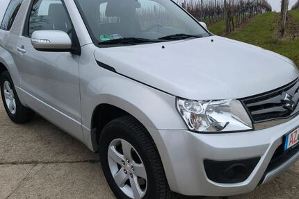 Suzuki Grand Vitara 68.000 km 16.390 € Wallertheim 55578