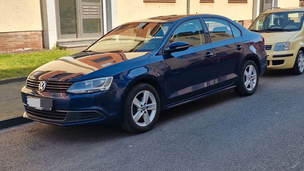 VW Jetta 170.000 km 6.950 € Duisburg 47055
