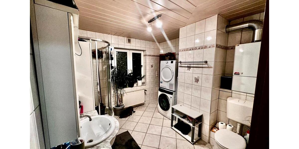 Einfamilienhaus Ellrich - 9 Zimmer, 171 m&sup2;, 1.000&euro; | Angebot:26365197