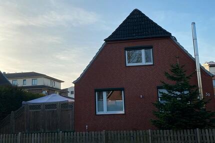 Haus Wilster - 4 Zimmer, 120 m&sup2;, 255.000&euro; | Angebot:26930627