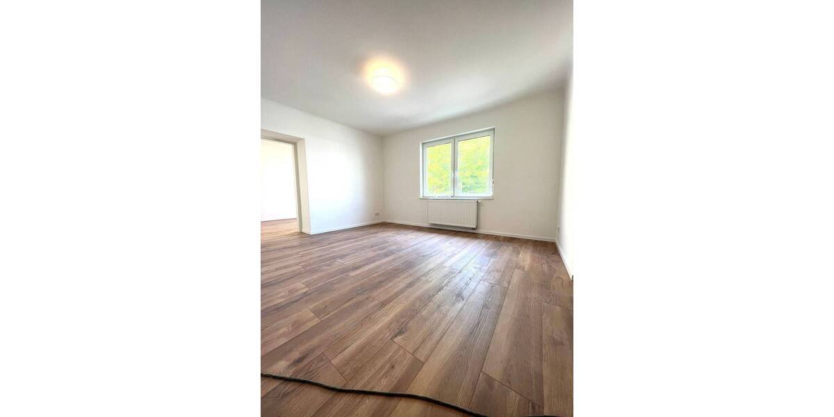 Moderne 4-Zimmer-Wohnung in Ensheim - saniert, hell und ab 01.08. verfügbar - Etagenwohnung Saarbrücken-Halberg Ensheim | Angebot:26954962
