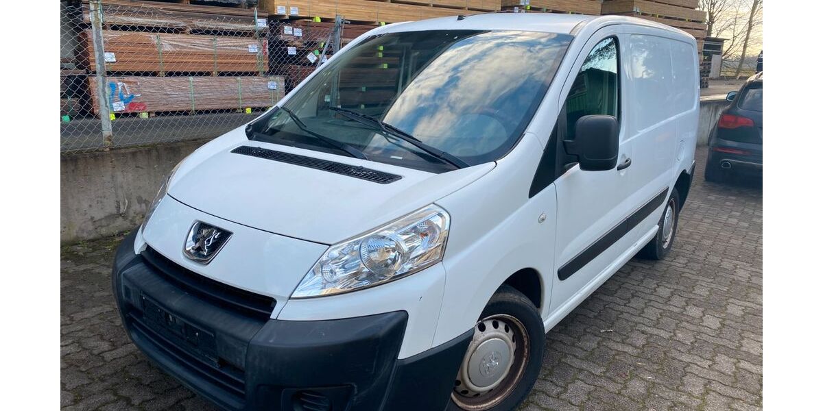 Peugeot Expert 260.000 km 3.499 &euro; March 79232