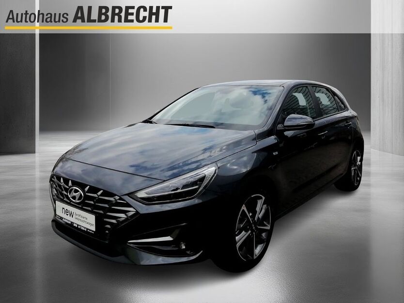 Hyundai i30 42.491 km 19.990 € Brandenburg a.d. Havel 14772